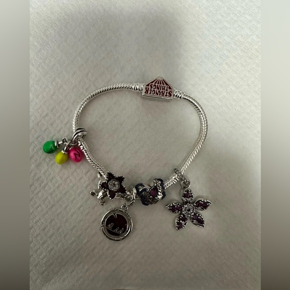 Pandora x Stranger Things Bracelet Only New - Picture 12 of 14